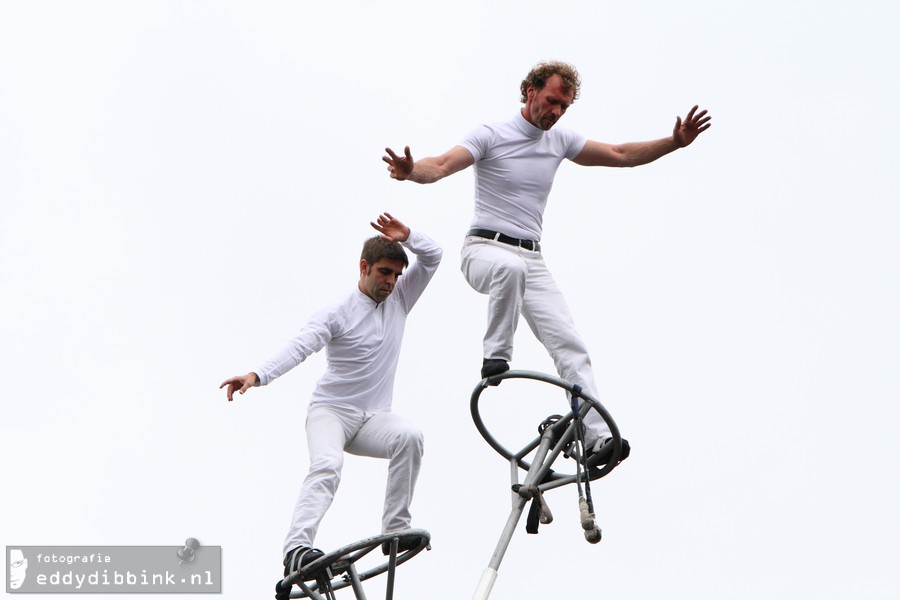 2011-07-03 Duo de Haut - Le Ballet Aerien (Deventer Op Stelten) 001